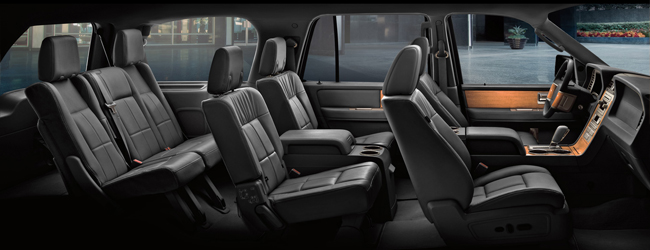 Lincoln-navigator-interior